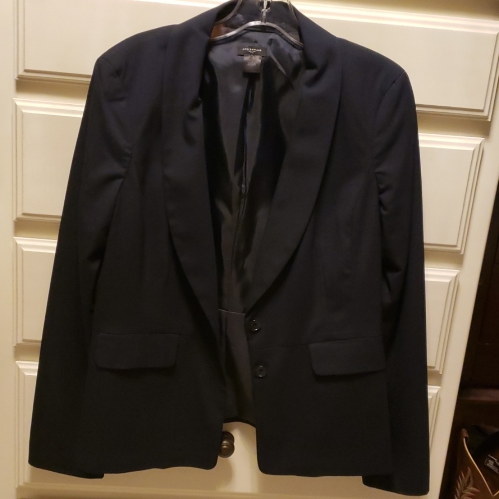 Ann Taylor navy blue blazer - size 10